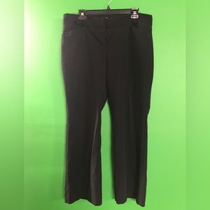 Women’s VanHeusen size 12 Dress Pants